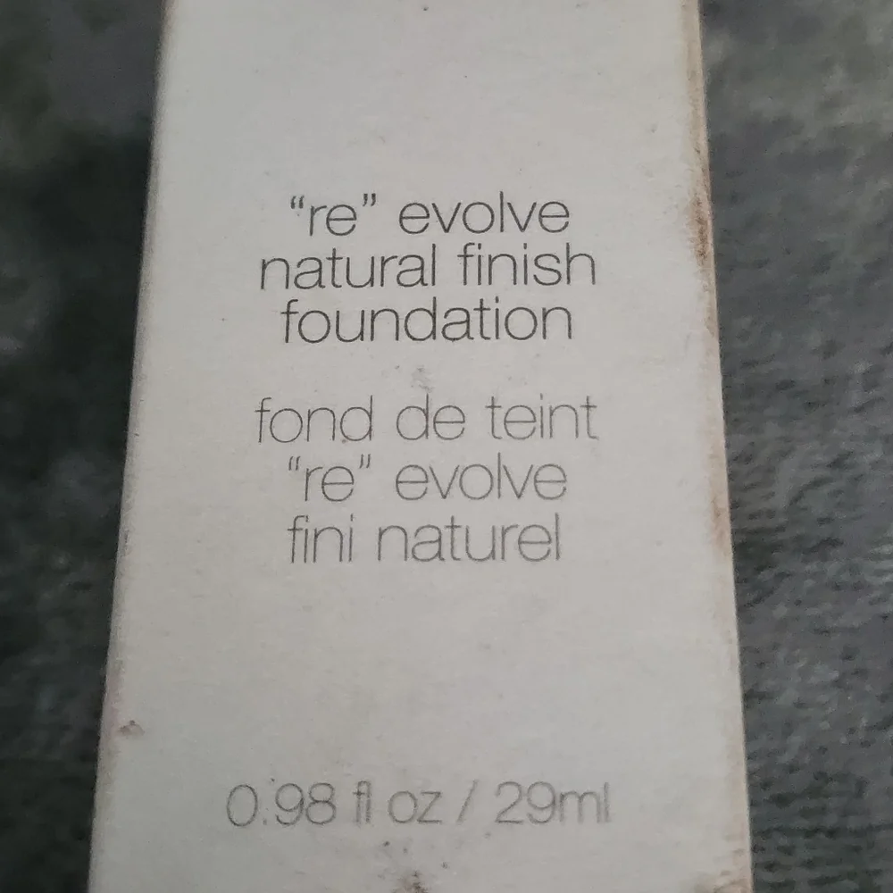 RMS Beauty ReEvolve Natural Finish Liquid Foundation In Rich Brown #111